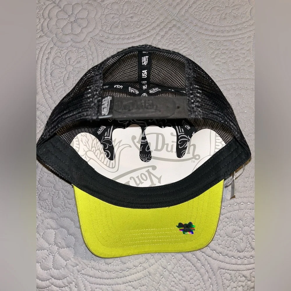 Von Dutch Neon Green and Black Cap - Picture 3 of 4